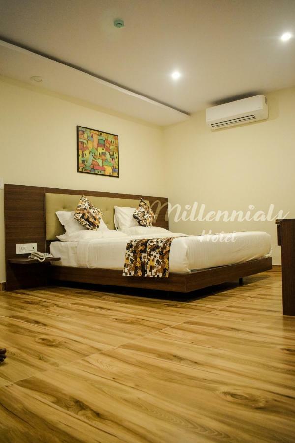 Millennials Hotel Anekal Екстер'єр фото