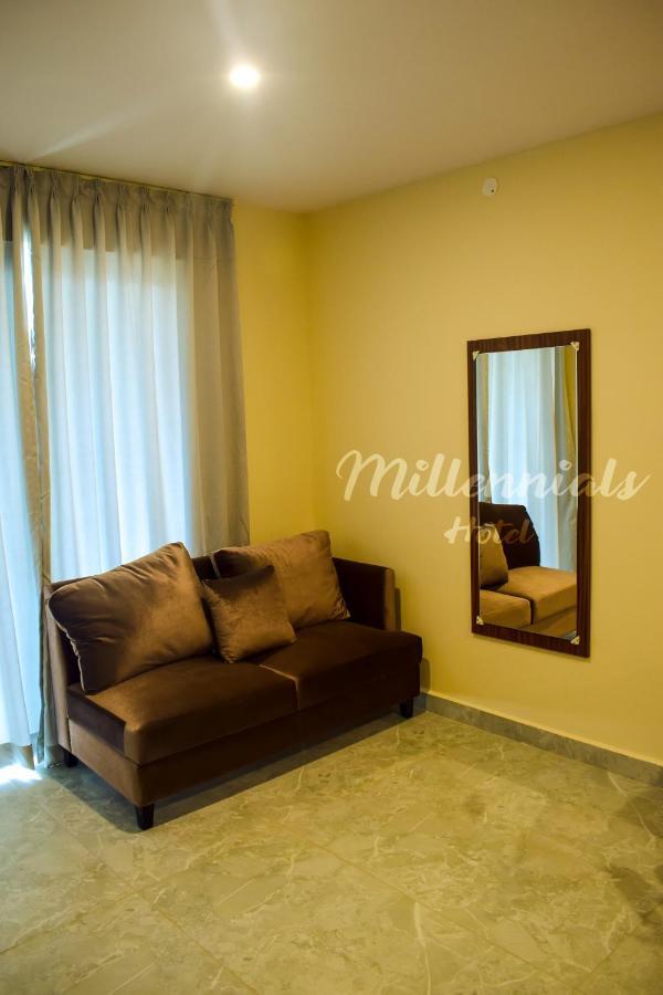 Millennials Hotel Anekal Екстер'єр фото