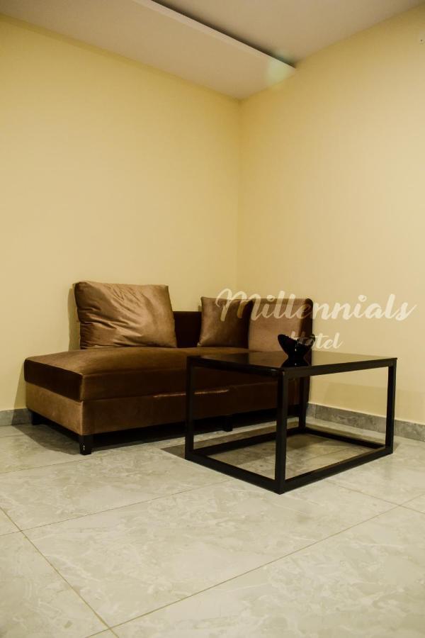 Millennials Hotel Anekal Екстер'єр фото