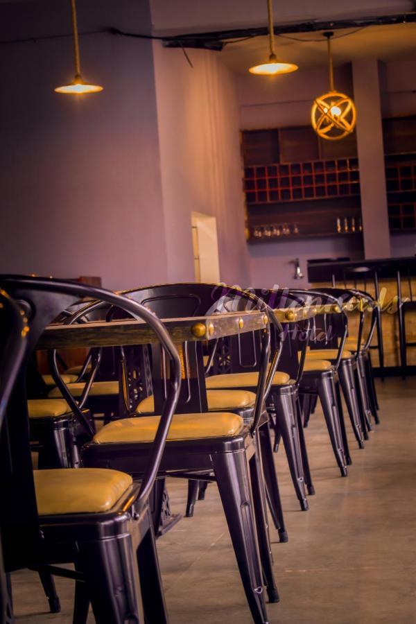 Millennials Hotel Anekal Екстер'єр фото